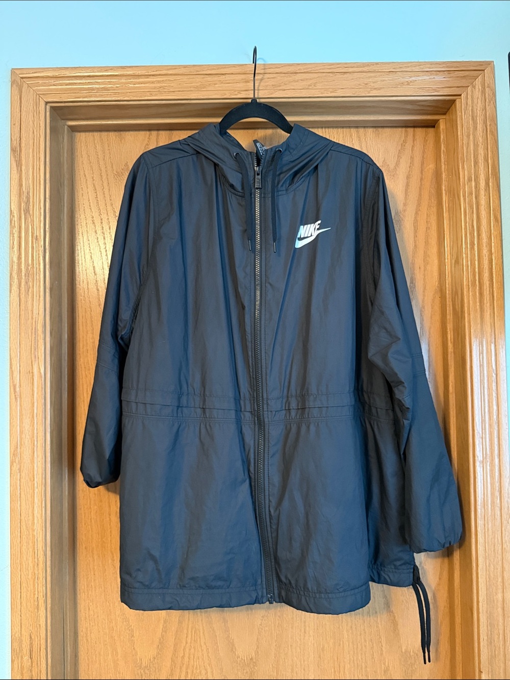 Nike Men’s Black Hooded Windbreaker with White Logo